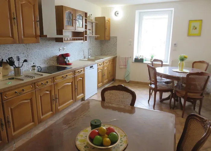 Marie Des Côtes Hébergement de vacances *