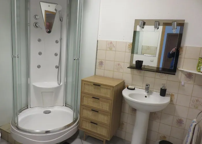 Marie Des Côtes Hébergement de vacances *